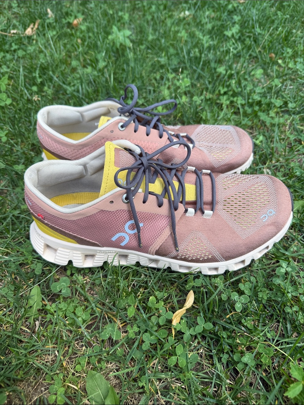On Cloud X Women’s Sneakers